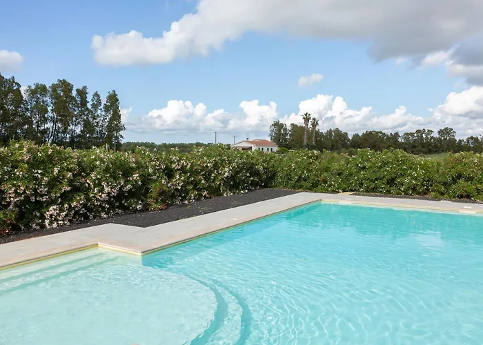 Gasthuis Airport Bedrooms 3*